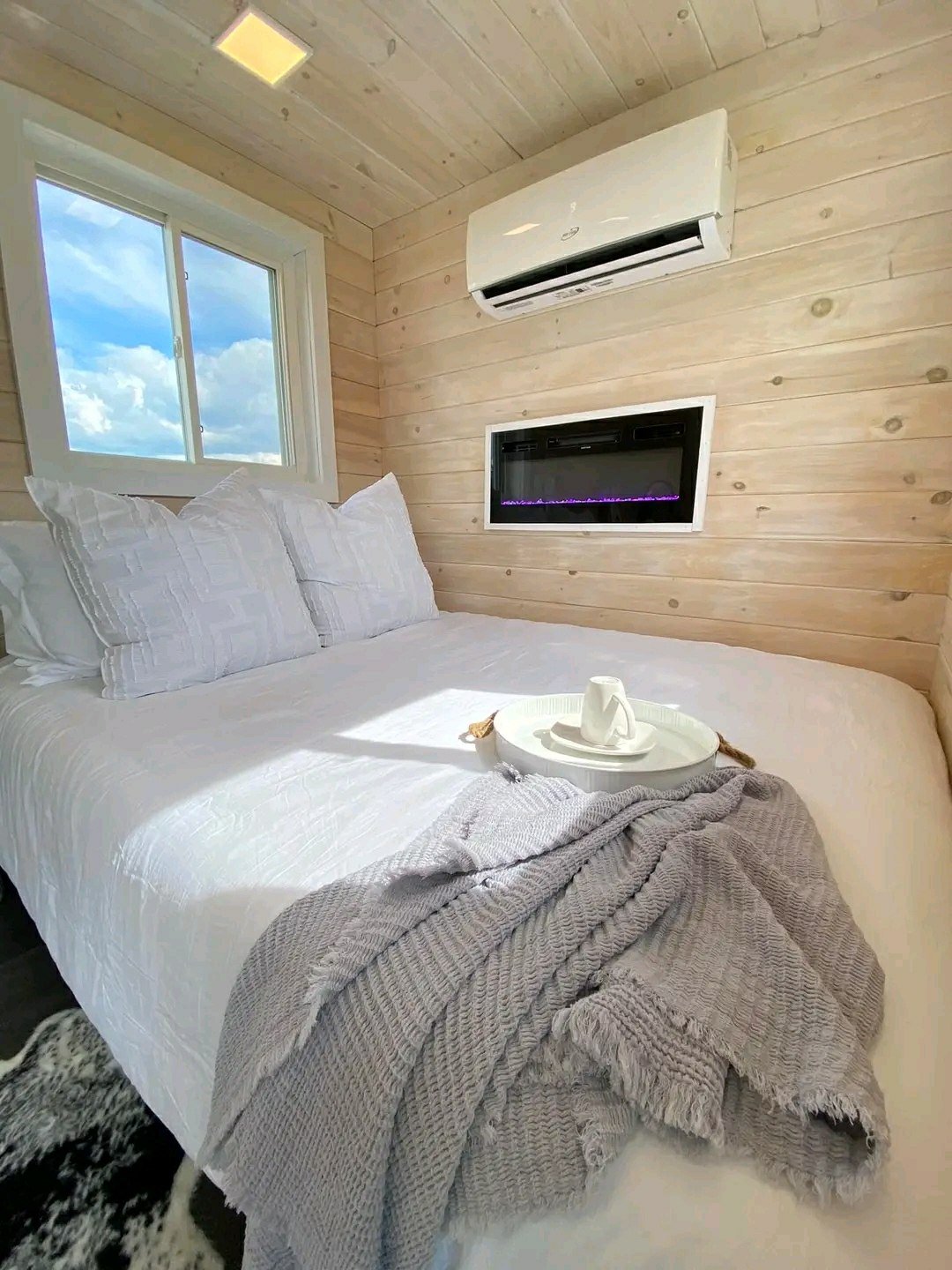 Wohncontainer 20-Fuß-Seecontainer, ausgebaut, mit Bad, Küche und Schlafbereich – Bild 3