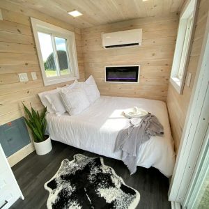 Wohncontainer  20-Fuß-Seecontainer, ausgebaut, mit Bad, Küche und Schlafbereich