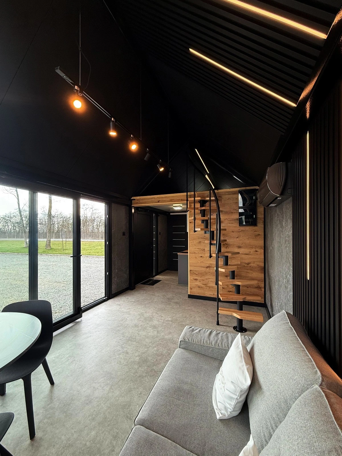 Tiny House Barn Style 32m² mit Empore – Schlüsselfertig Geliefert – Bild 11