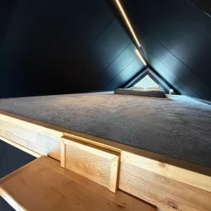 Tiny House Barn Style 32m² mit Empore – Schlüsselfertig Geliefert