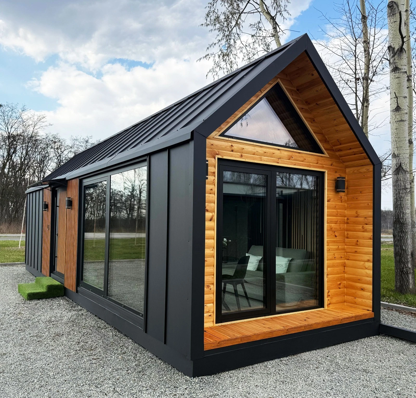 Tiny House Barn Style 32m² mit Empore – Schlüsselfertig Geliefert