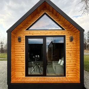 Tiny House Barn Style 32m² mit Empore – Schlüsselfertig Geliefert