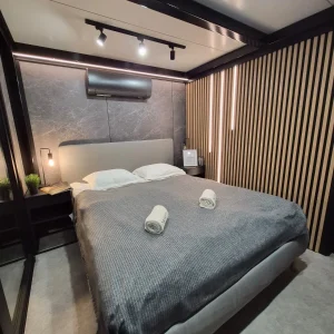 Tiny House Barn Style 32m² mit Empore – Schlüsselfertig Geliefert