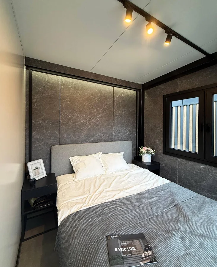 Tiny House Container 30m² – Bezugsfertig – Zeitgenössischer Stil – Bild 8