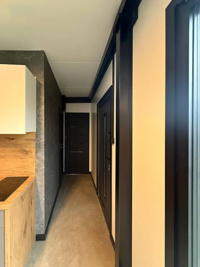 Tiny House Container 30m² – Bezugsfertig – Zeitgenössischer Stil – Bild 11