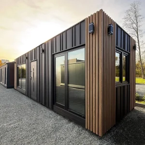 Tiny House Container 30m² – Bezugsfertig – Zeitgenössischer Stil